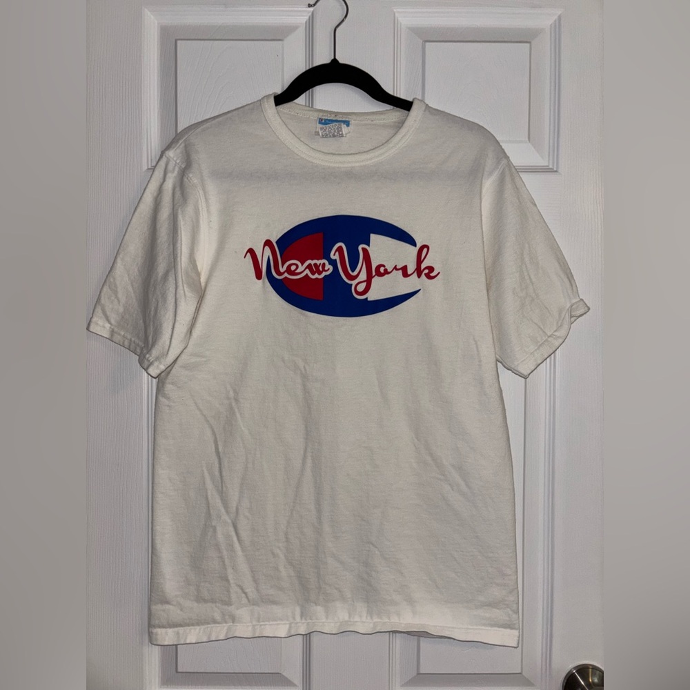 Champion New York Graphic T-Shirt – White, Size Medium